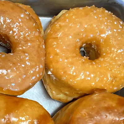 Caramel glazed donuts